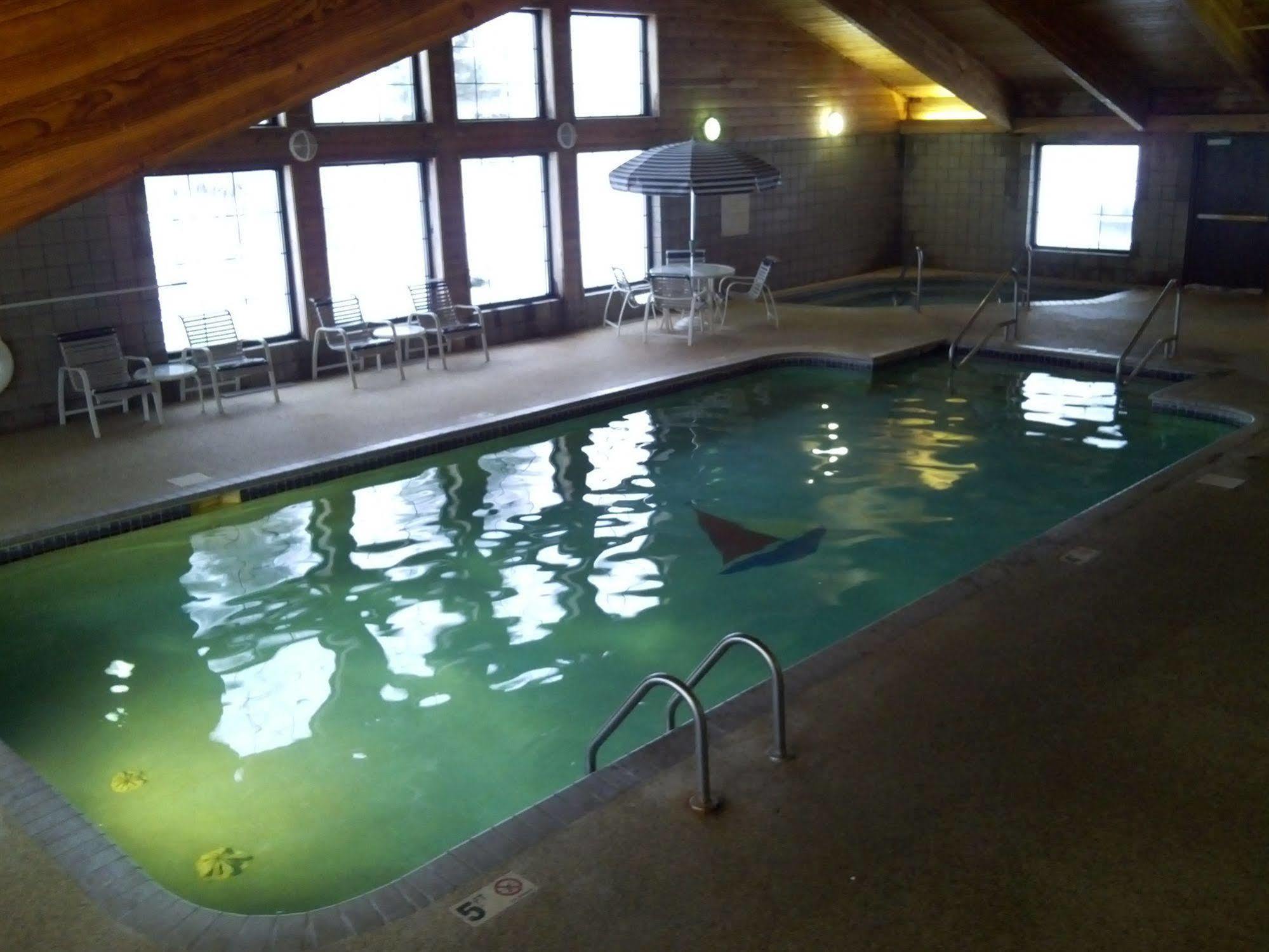Inn Americinn By Wyndham And Long